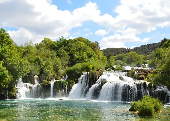 Katarina 2 By Interhome *