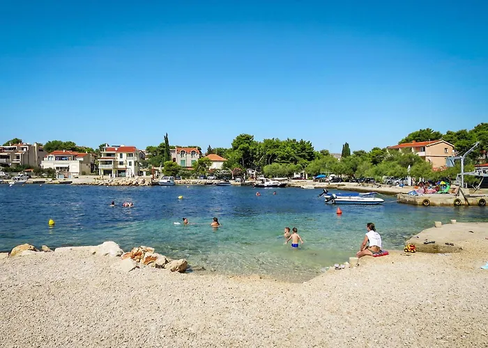 Katarina 2 By Interhome *